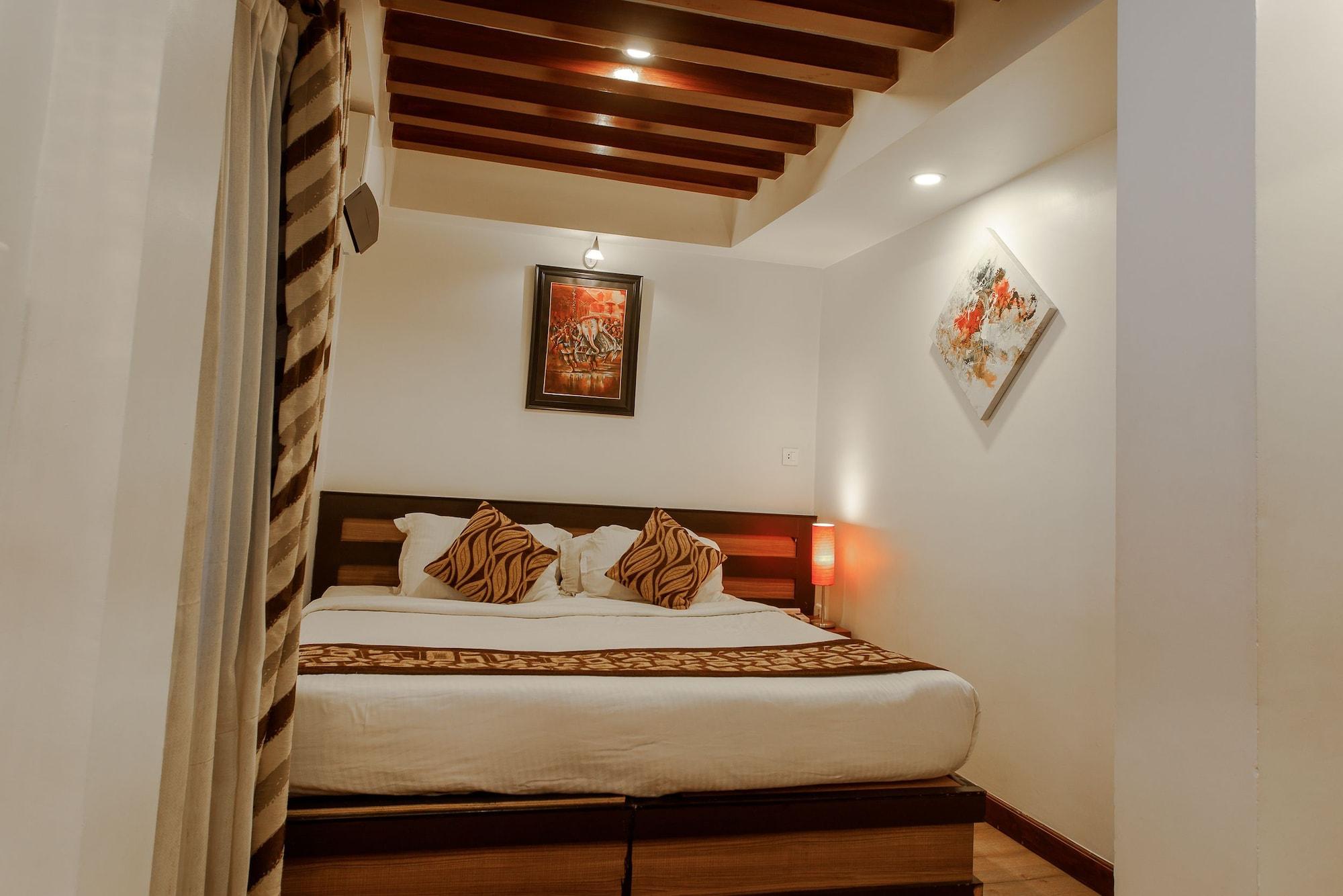 Hotel Shreesu Катманду Екстериор снимка