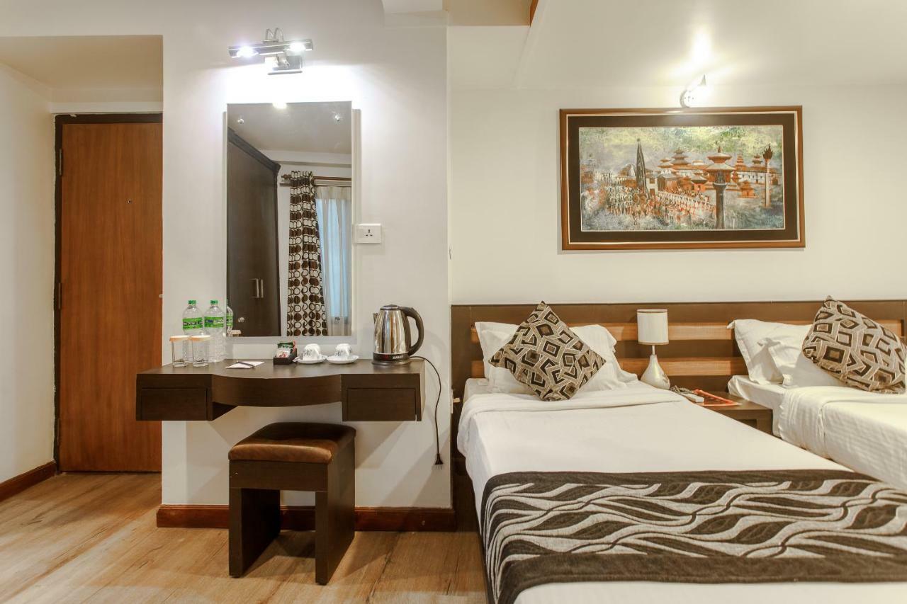 Hotel Shreesu Катманду Екстериор снимка