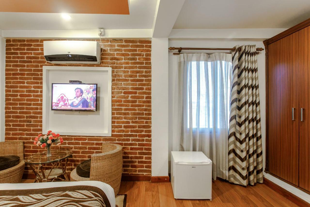 Hotel Shreesu Катманду Екстериор снимка