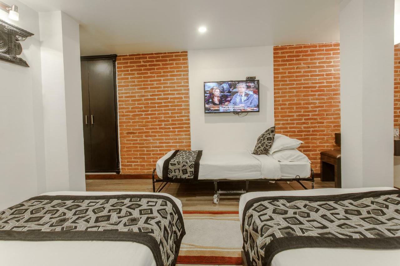 Hotel Shreesu Катманду Екстериор снимка