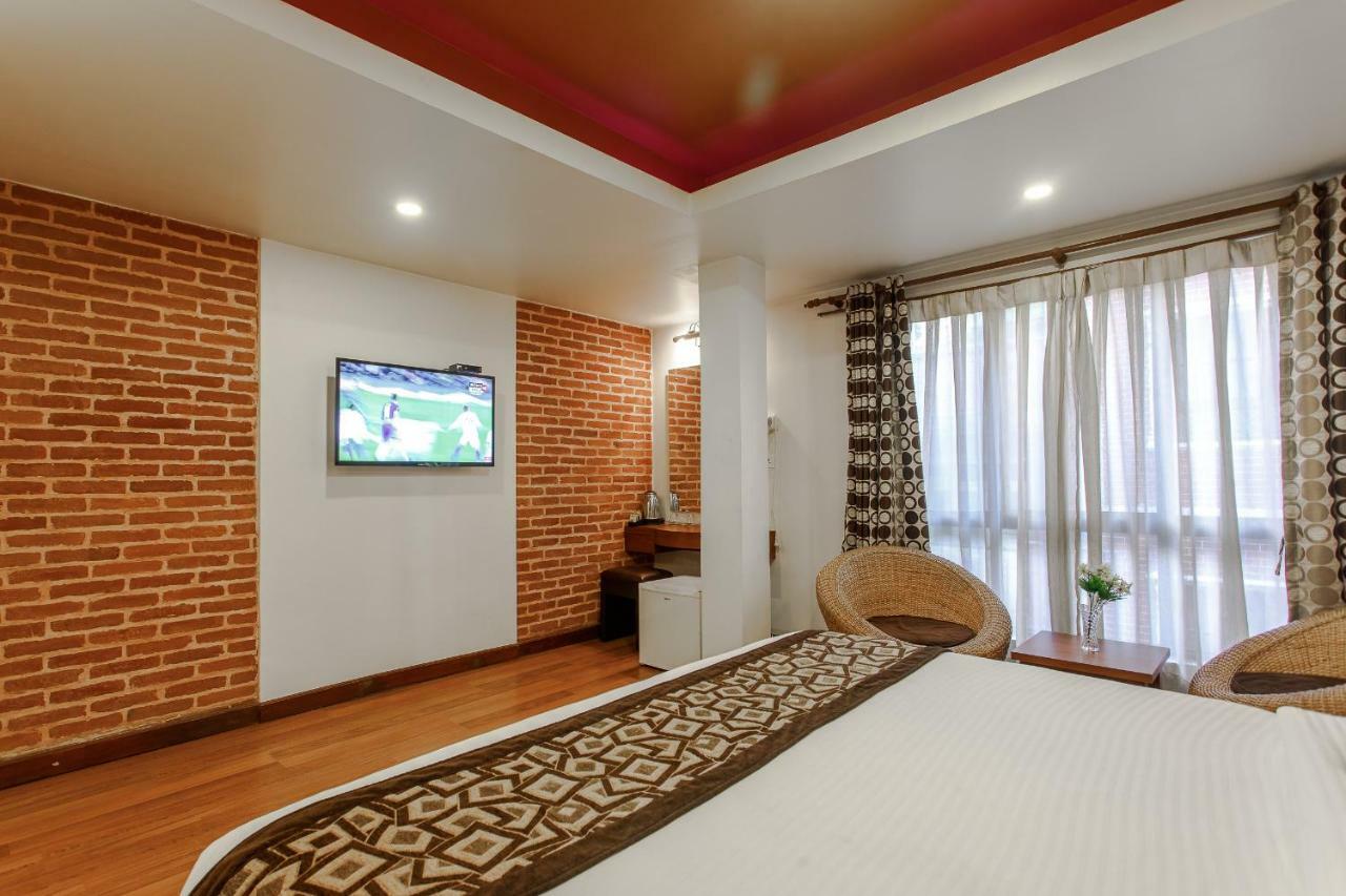 Hotel Shreesu Катманду Екстериор снимка