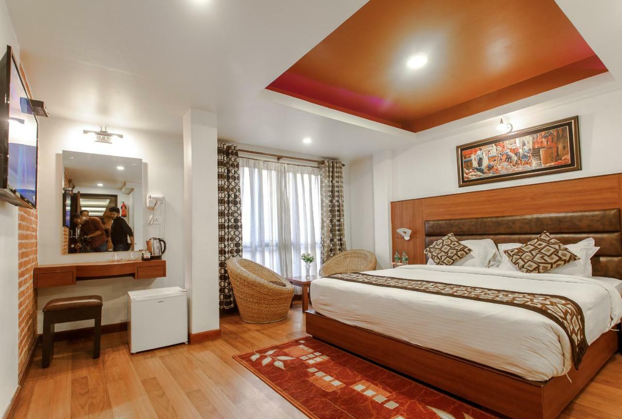 Hotel Shreesu Катманду Екстериор снимка