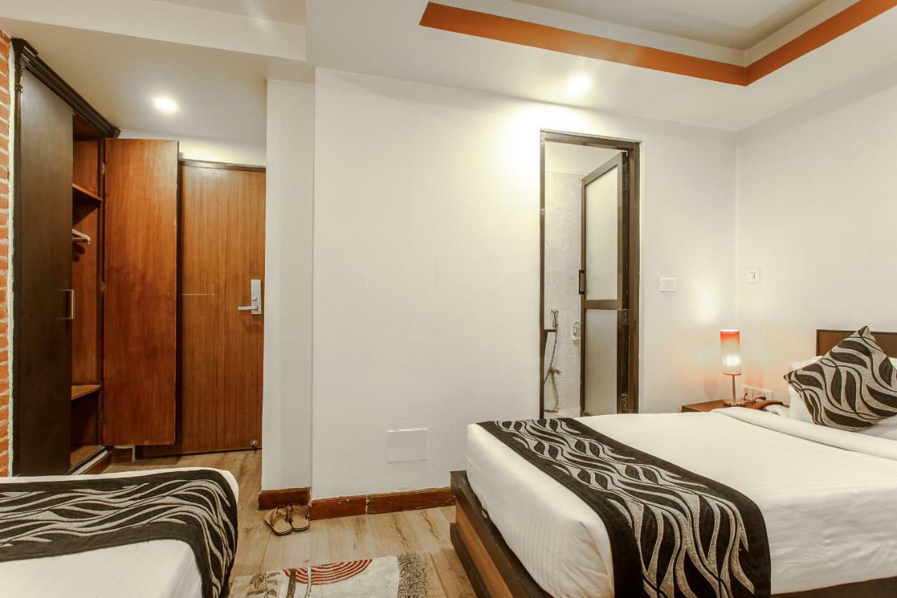 Hotel Shreesu Катманду Екстериор снимка