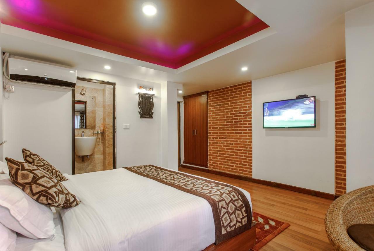 Hotel Shreesu Катманду Екстериор снимка