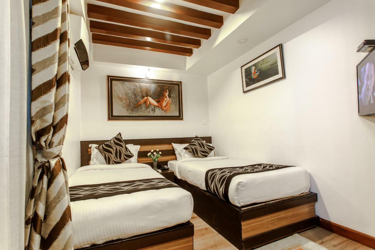 Hotel Shreesu Катманду Екстериор снимка